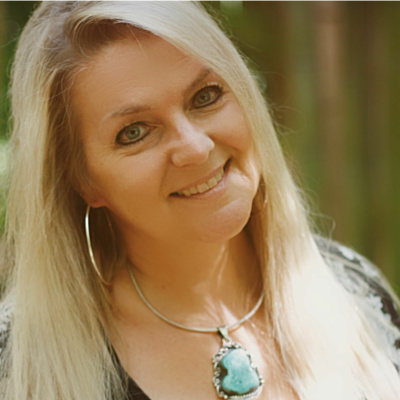 In The Flow With Lauri Albert