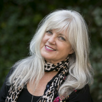 Kimmie Rhodes discusses her book Radio Dreams