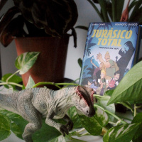 Menudo Castillo 332, dinosaurios en el cole