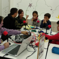 Menudo Castillo 366, invadiendo el Museo del Prado