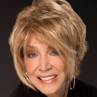 The Mike Kara Radio Program - Whats Up America - Jeannie Seely