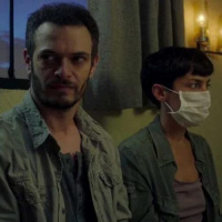 Tóxico, un romance entre barbijos