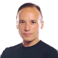 לבושים להנהיג: על מנהיגים ובגדים, אורח: קובי חוברה