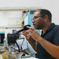 מיהו האלוהים היהודי? אורח: הרב מישאל ציון