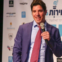 האם אנחנו חיים במטריקס? אורח: פרופ יונתן דובי