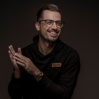 Josh Sikkema - Los Angeles Based Director