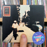 Buena Vista Social Club Buena Vista Social Club” (1997), les papys cubains font de la résistance.