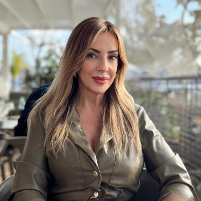 siempre Nos Quedará París, Con Rosa Vidal