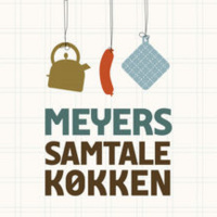 Peter Aalbæk i samtale med præst Poul Joachim Stender.