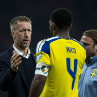 SCHWEIZ–SVERIGE: Vad är det för fel på Graham Potters landslag?