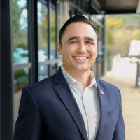 Scuttlebutt Ep 38: Benjie Manibog, Making it Happen with Thrash-N-Raid and Six Feet Above