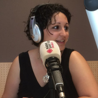 Parlem dautopublicació amb lescriptora Esmeralda Muñoz, autora de Futuro Incierto