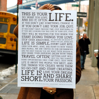 Hayat Sıkıcı Değil, Senin Paran Bitmiş