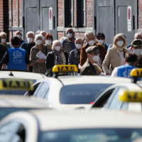 Zwischen Notbremse und Impfbeschleunigung