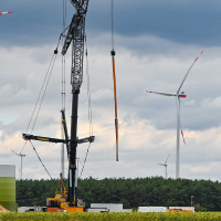 Windkraft in Brandenburg: Ausbau, Rückbau, Recycling oder Schrott?