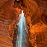 Lua Nova e Eclipse Solar a 4 graus de Capricórnio 