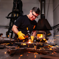 Episode 107: The 17th Generation Japanese Bladesmith