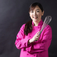 Cookie Activist Jasmine Cho Bakes It Forward