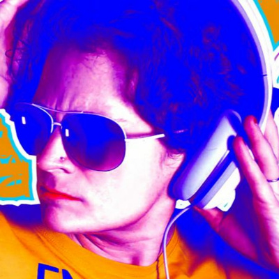 Uncle Sez: How we make our China vlog