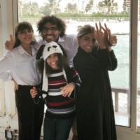  لأجلهن ضرب #العادات_والتقاليد عرض الحائط ... 