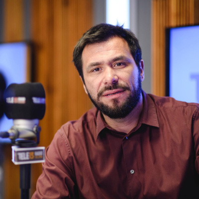 Y Nos Darán las 10 - Viernes