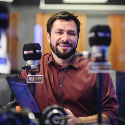 Y Nos Darán las 10 - Viernes