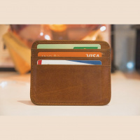 How to Use Credit Cards Well