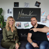 DO YOU WANT TO BE AN AWARD-WINNING BEAUTY JOURNALIST - SAM FREEDMAN 