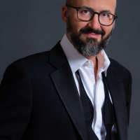 S3 E2-Famous Musicians Podcast February 2019: John Tiranno