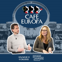 Café Europa #S6E15: De Historische Vakantie Top 5 van Mathieu Segers