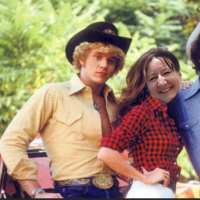 9.4.19. Monday Memories! + John Schneider loves Dee Ford