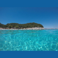 Wieso ist Wasser eigentlich blau?