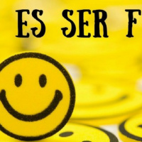 Radio Revolucion21 / Tiempo Real / La Felicidad